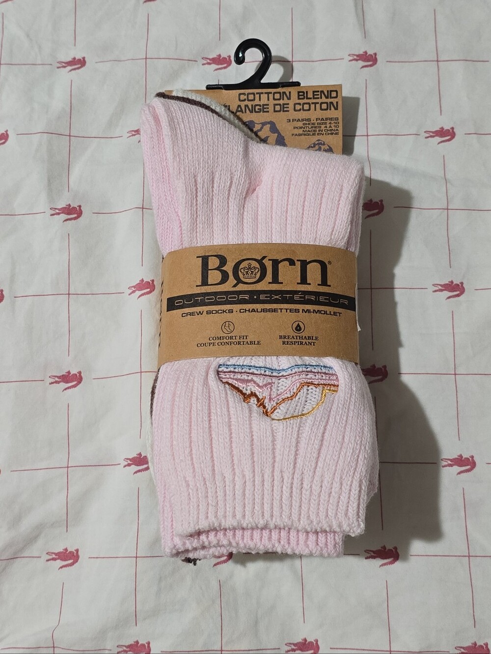 NWT Born Outdoor Cotton Blend Crew Socks 3 Pack Women's Hiking Comfort